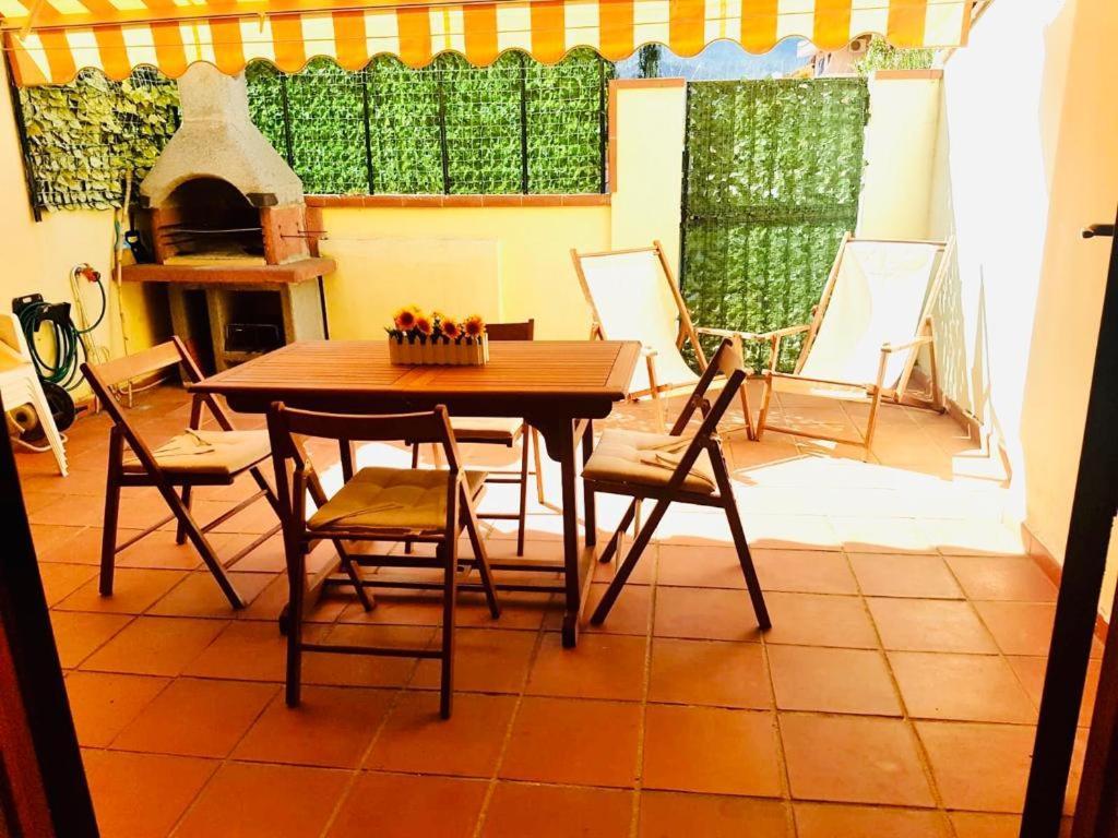 Casa Smeralda Appartement Villasimius Buitenkant foto